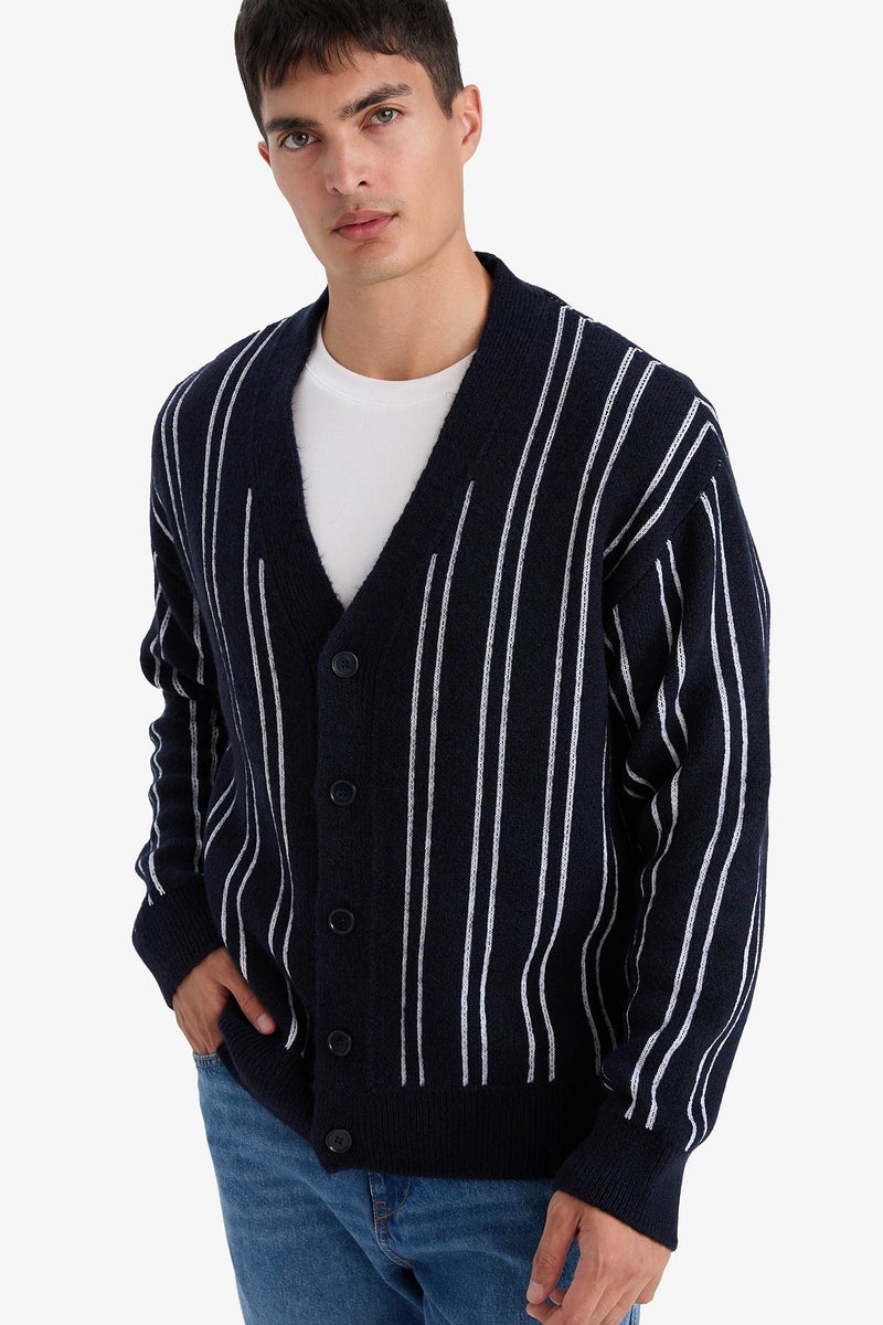 DeFacto Blue Man Relax Fit V-Neck Buttoned Stripped Knit Cardigan Casual - Image 5